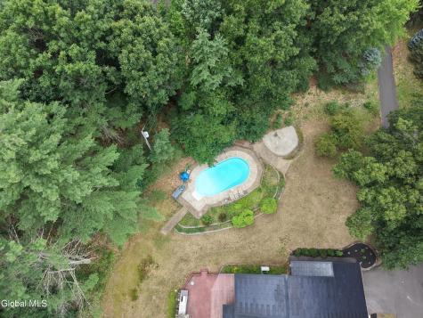 71 Edie Road Saratoga Springs NY 12866