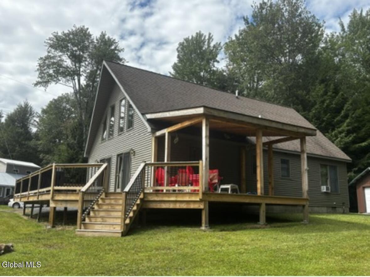 106 Howards Lane Lake Pleasant NY 12108