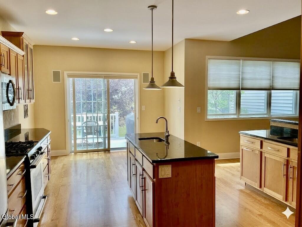 11 Brinker Way Loudonville NY 12211