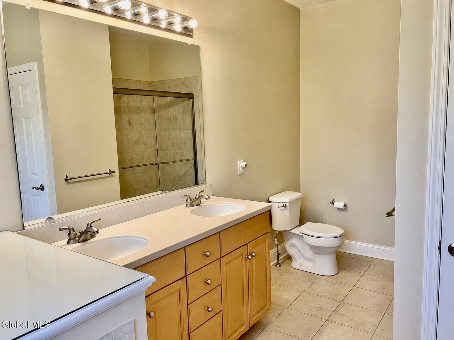11 Brinker Way Loudonville NY 12211