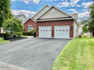 11 Brinker Way Loudonville NY 12211