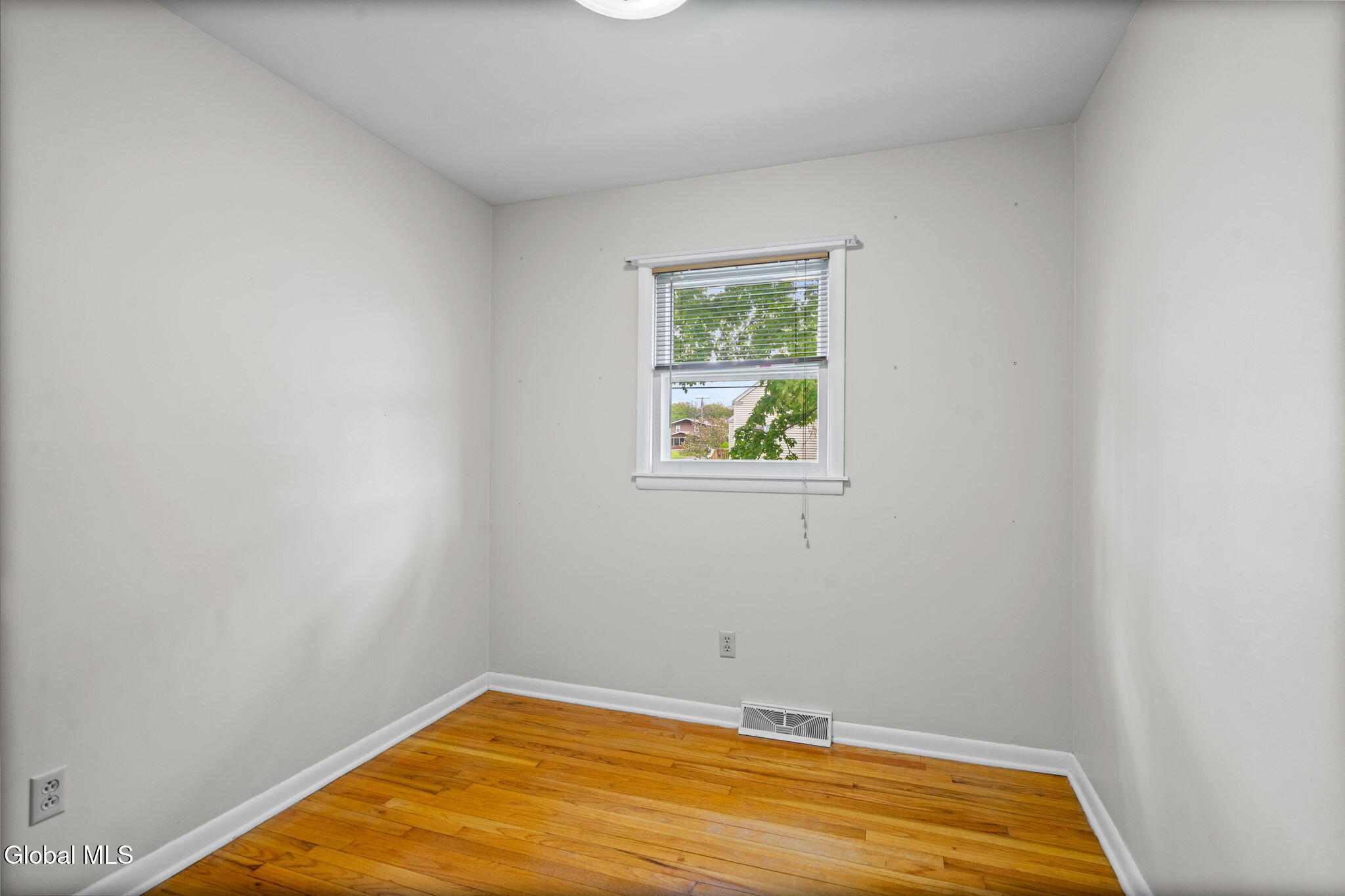 28 Corliss Avenue Rensselaer NY 12144