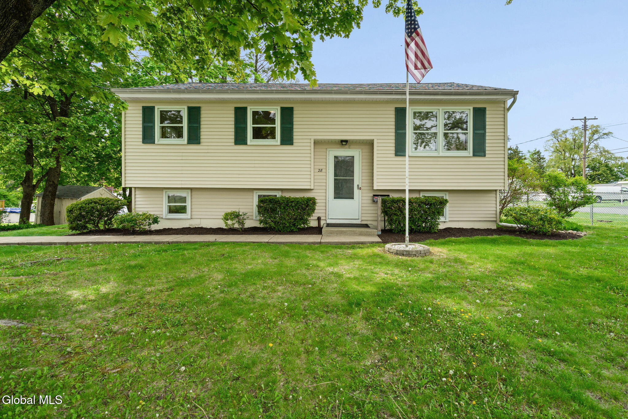28 Corliss Avenue Rensselaer NY 12144