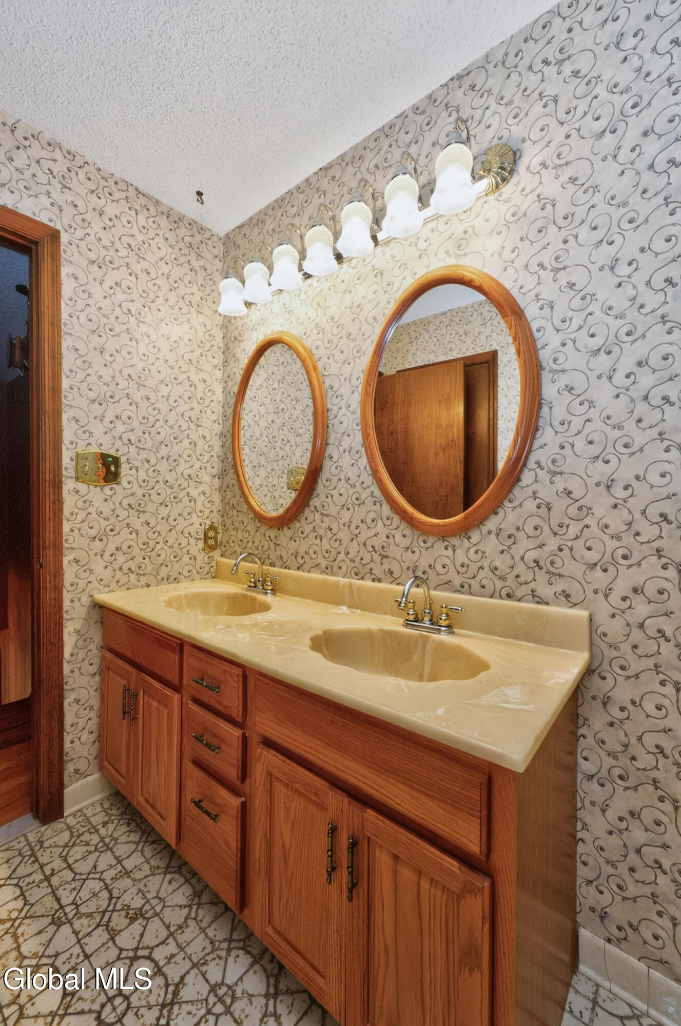 3 Ashford Lane Niskayuna NY 12309