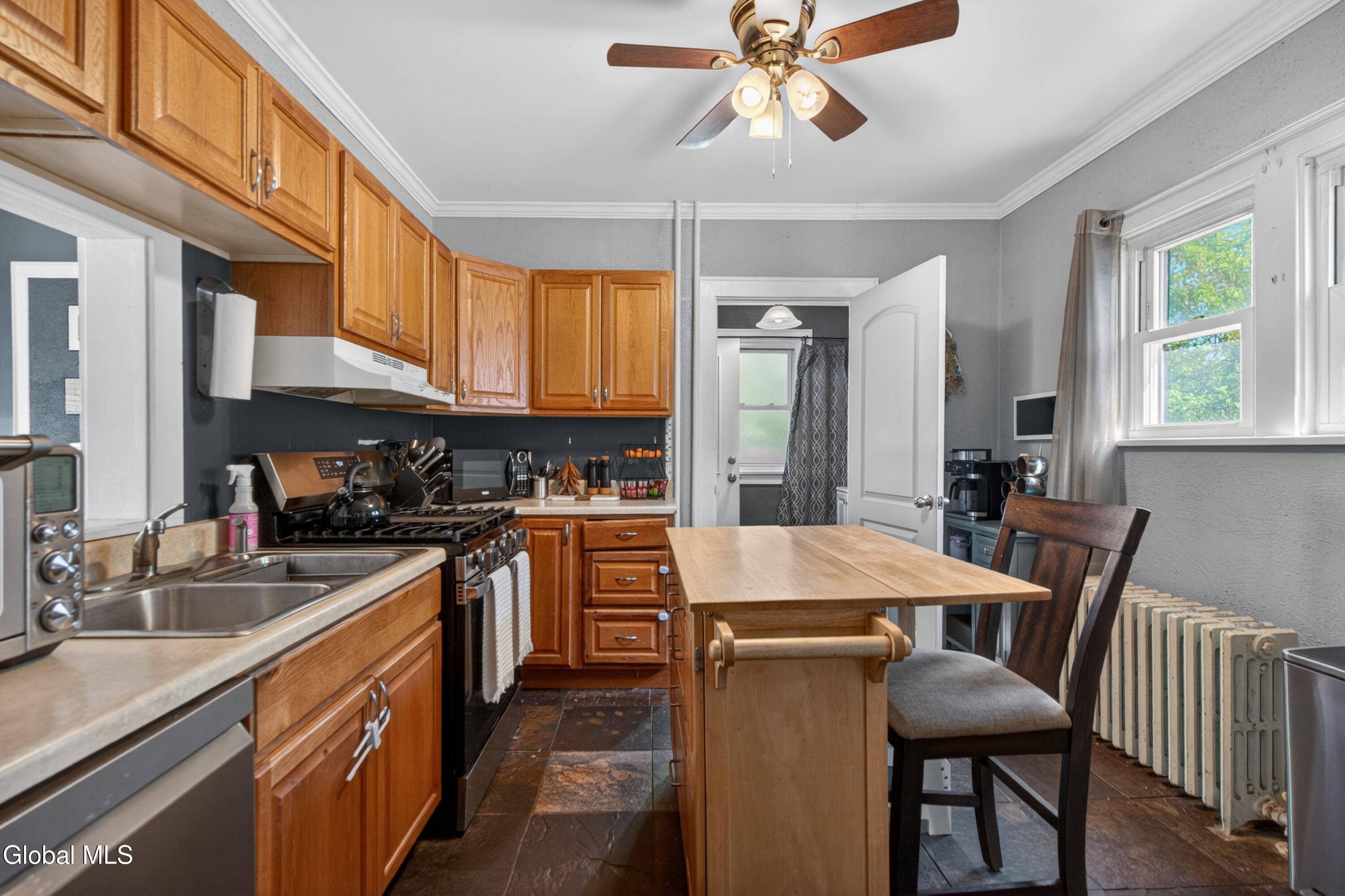 34 Marwill Street Albany NY 12209