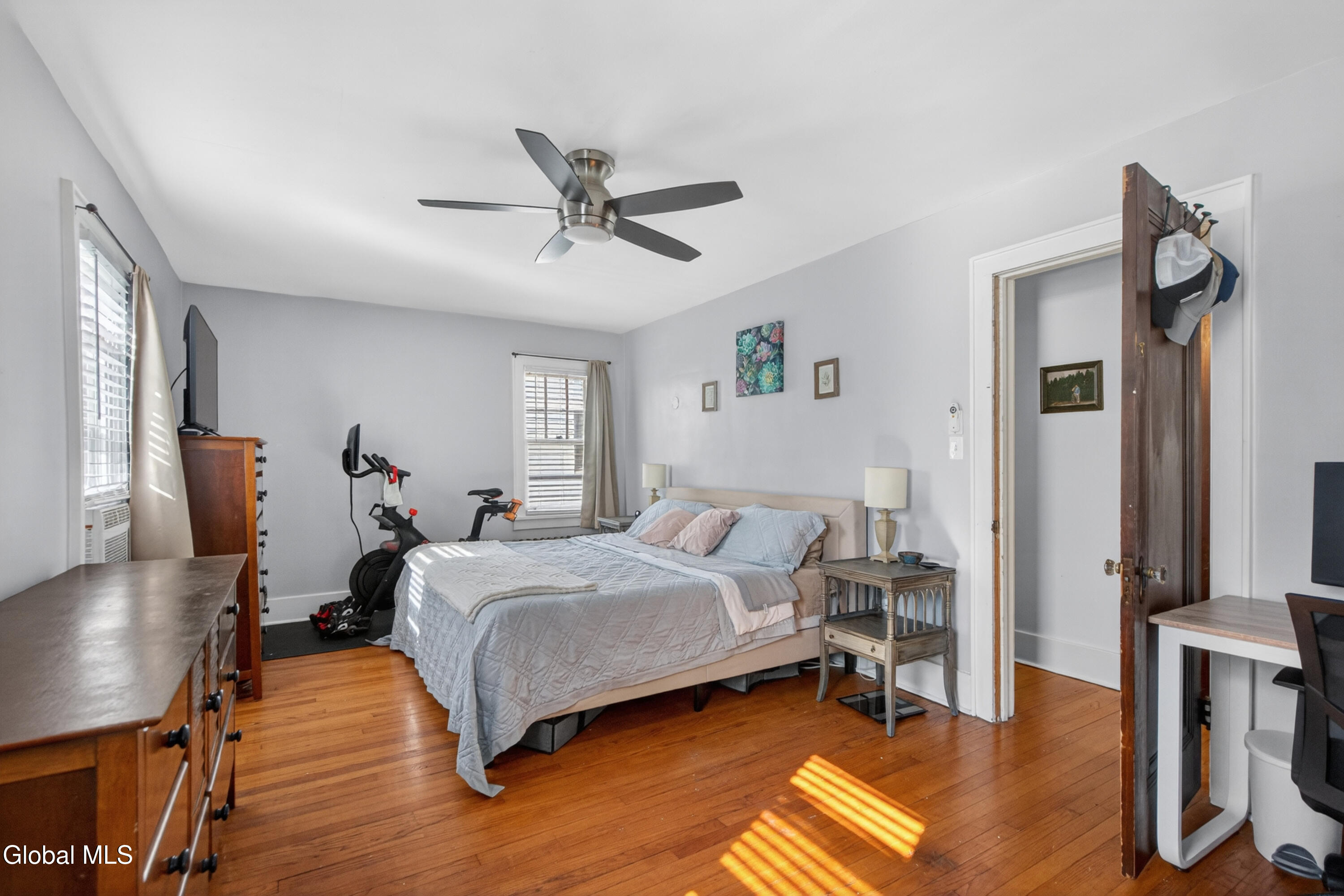34 Marwill Street Albany NY 12209
