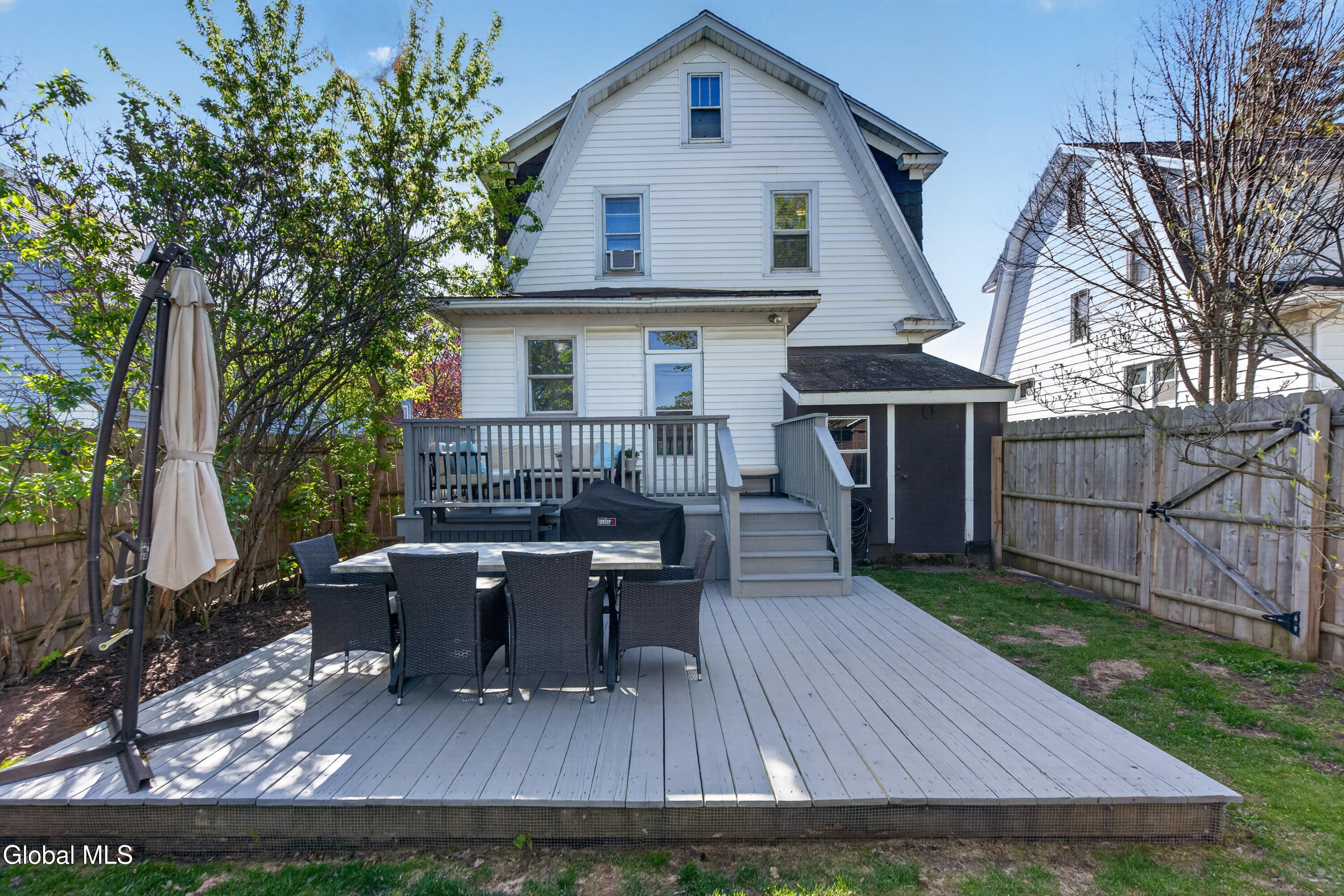 34 Marwill Street Albany NY 12209