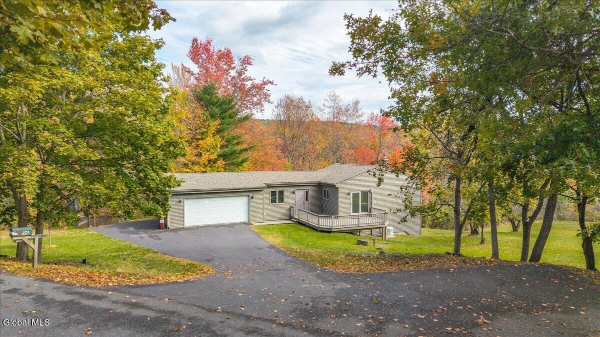 96 Vosburgh Road Averill Park NY 12018