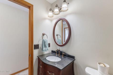 607 Salvia Lane Schenectady NY 12303