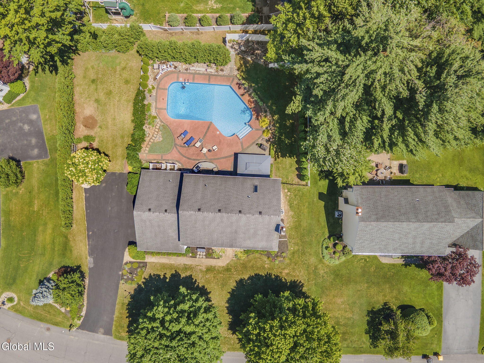 607 Salvia Lane Schenectady NY 12303