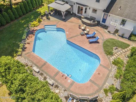 607 Salvia Lane Schenectady NY 12303