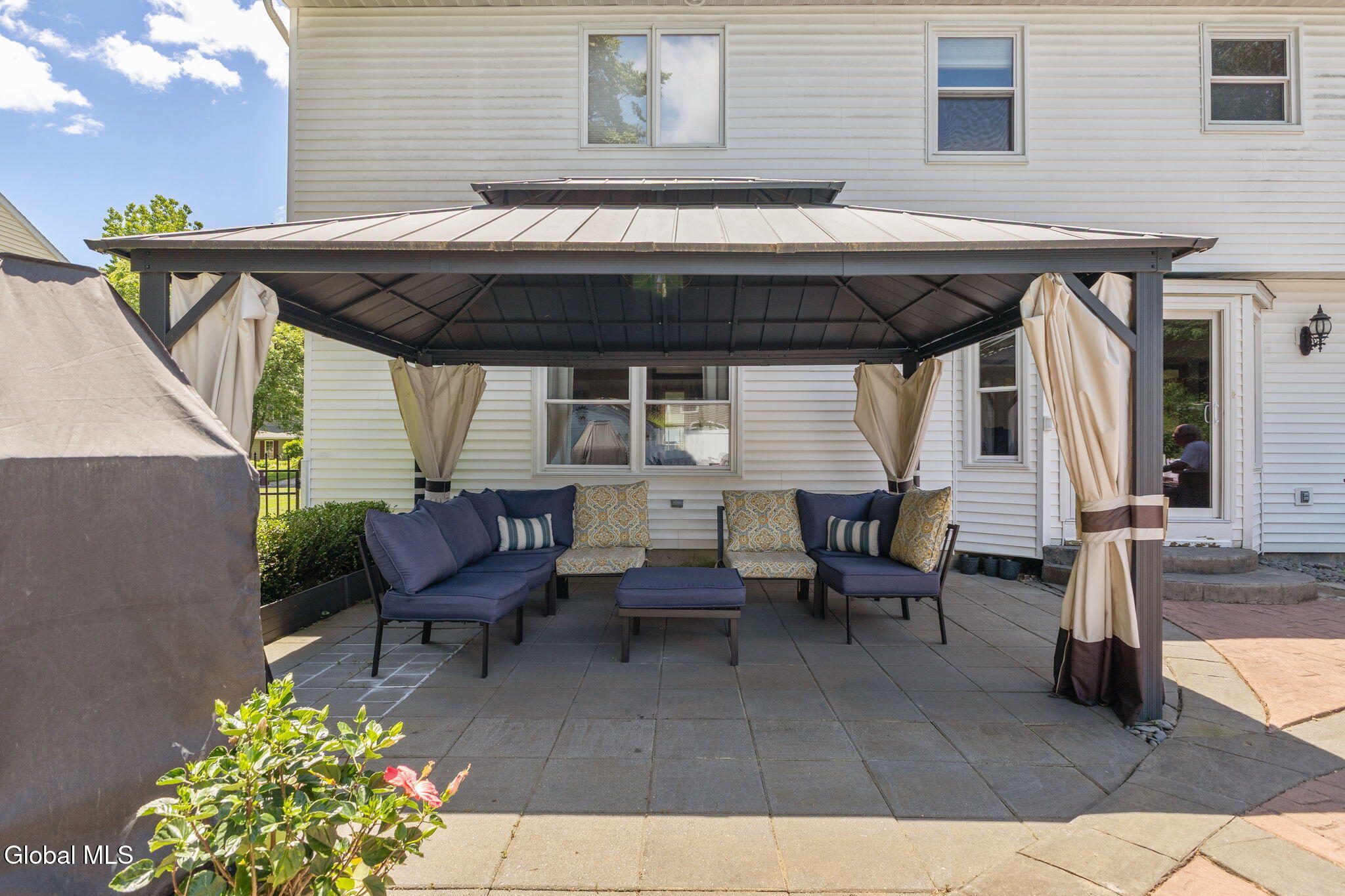 607 Salvia Lane Schenectady NY 12303