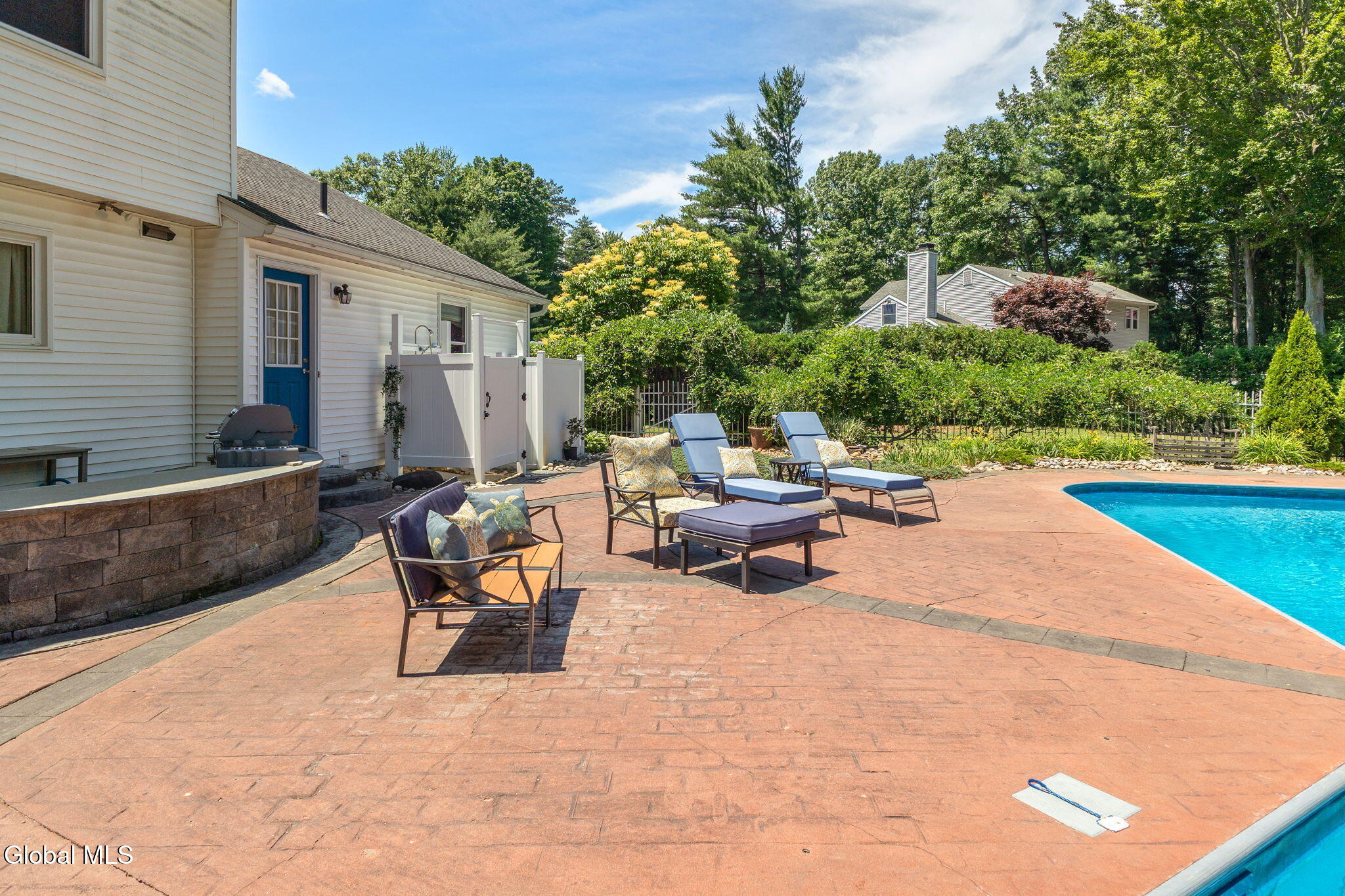 607 Salvia Lane Schenectady NY 12303