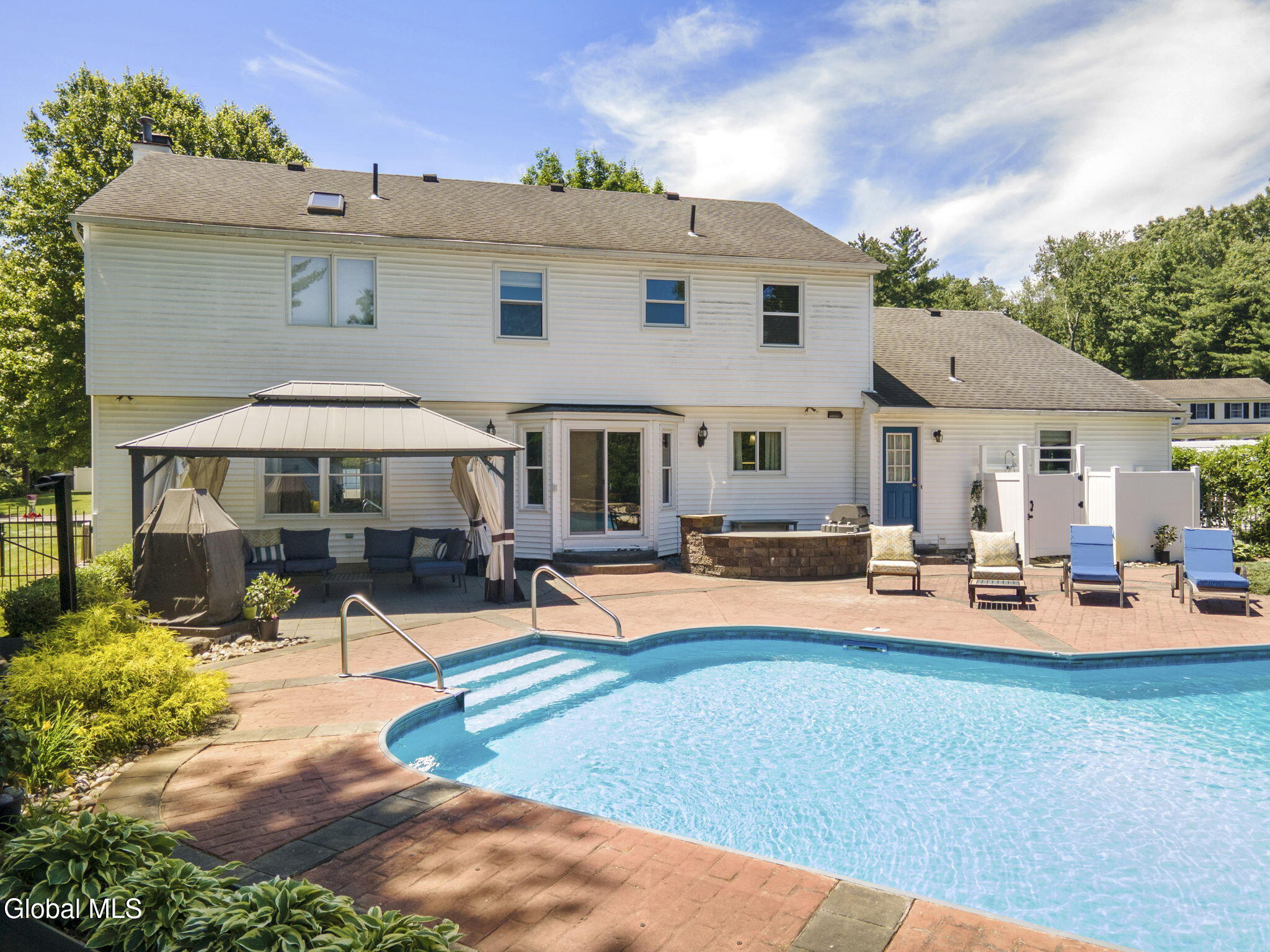 607 Salvia Lane Schenectady NY 12303