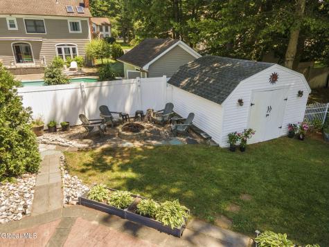 607 Salvia Lane Schenectady NY 12303