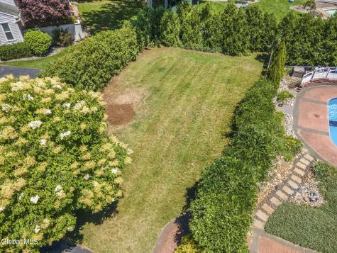 607 Salvia Lane Schenectady NY 12303