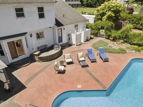 607 Salvia Lane Schenectady NY 12303