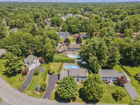 607 Salvia Lane Schenectady NY 12303