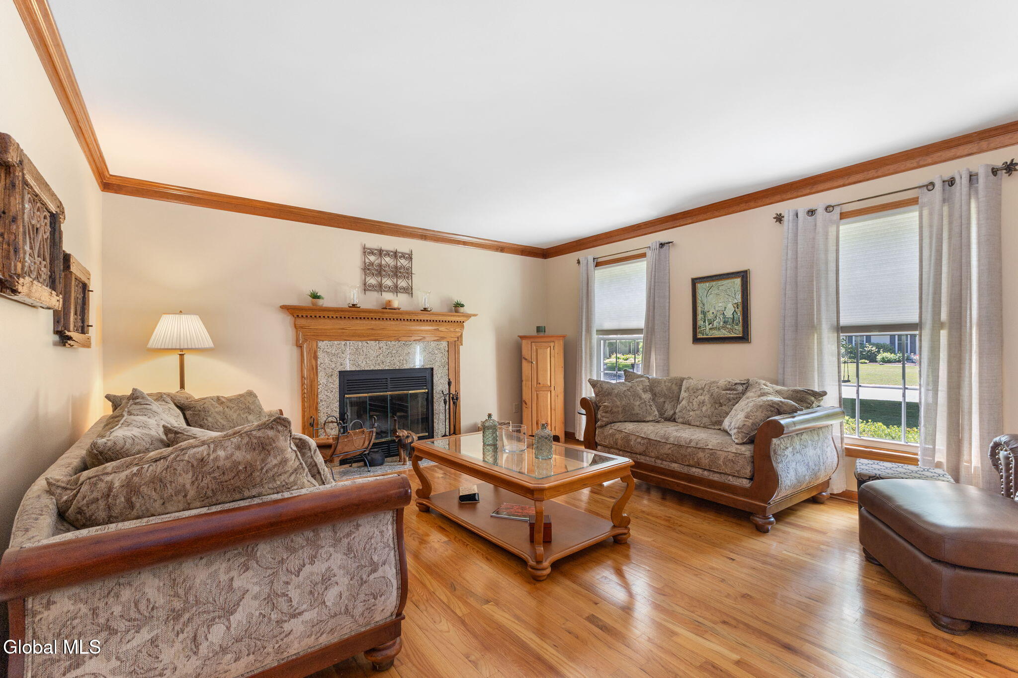 607 Salvia Lane Schenectady NY 12303