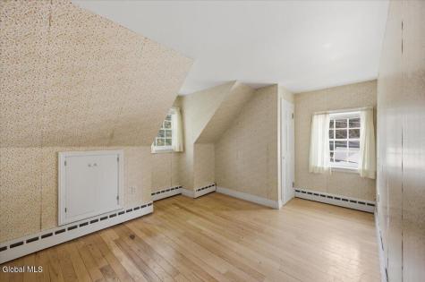 182 Roweland Avenue Delmar NY 12054