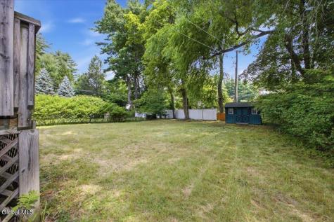 182 Roweland Avenue Delmar NY 12054