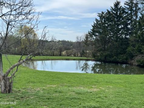 282-A Ridge Road Stuyvesant NY 12156
