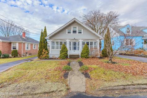 46 Hillcrest Avenue Albany NY 12203