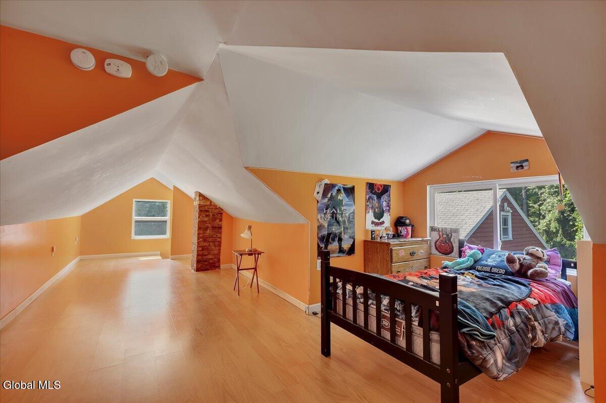 1221 Jason Lane Niskayuna NY 12309