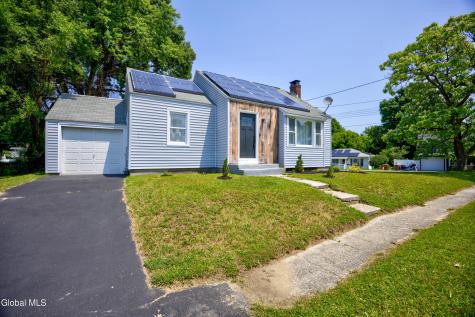 335 Hampton Avenue Rensselaer NY 12144