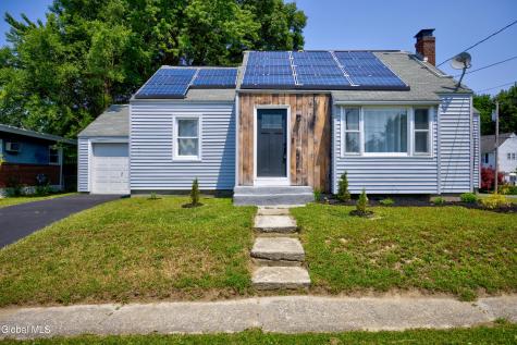 335 Hampton Avenue Rensselaer NY 12144