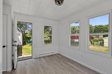 335 Hampton Avenue Rensselaer NY 12144