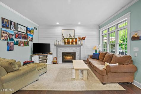 17 Kimberly Lane Queensbury NY 12804