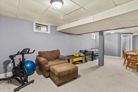 17 Kimberly Lane Queensbury NY 12804