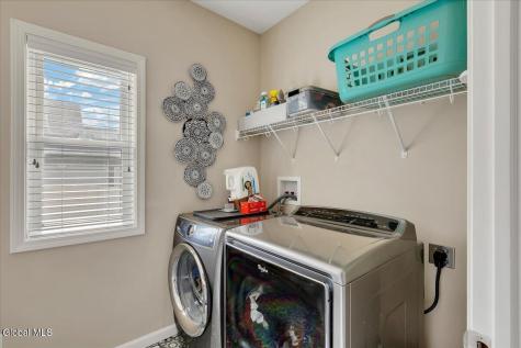 13 Coronado Way Malta NY 12020