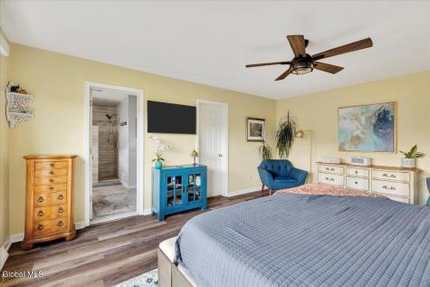 13 Coronado Way Malta NY 12020