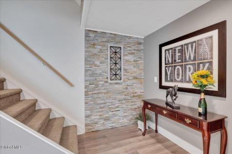 13 Coronado Way Malta NY 12020