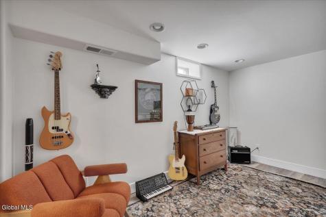 13 Coronado Way Malta NY 12020
