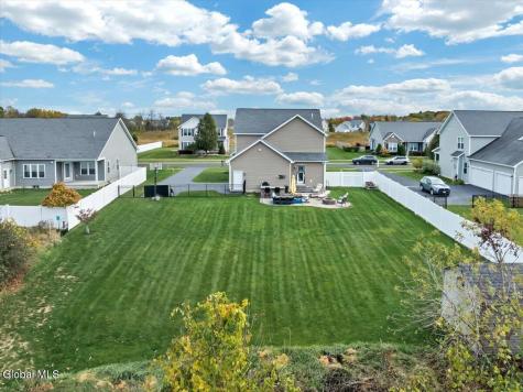 13 Coronado Way Malta NY 12020