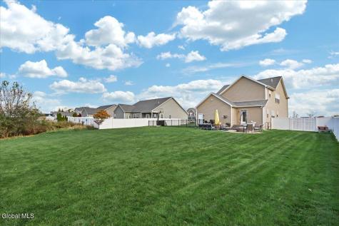 13 Coronado Way Malta NY 12020