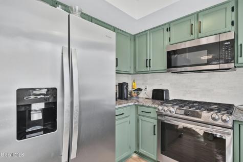 19 Oakhurst Drive Scotia NY 12302