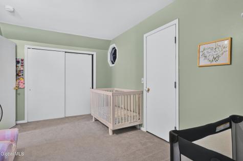 19 Oakhurst Drive Scotia NY 12302