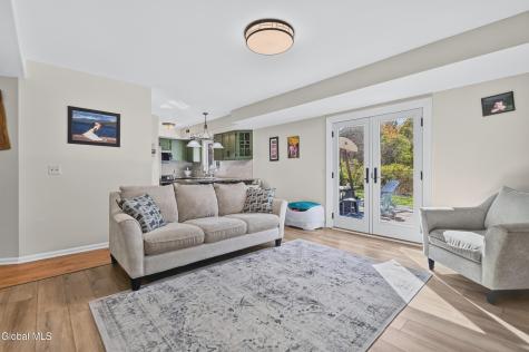 19 Oakhurst Drive Scotia NY 12302