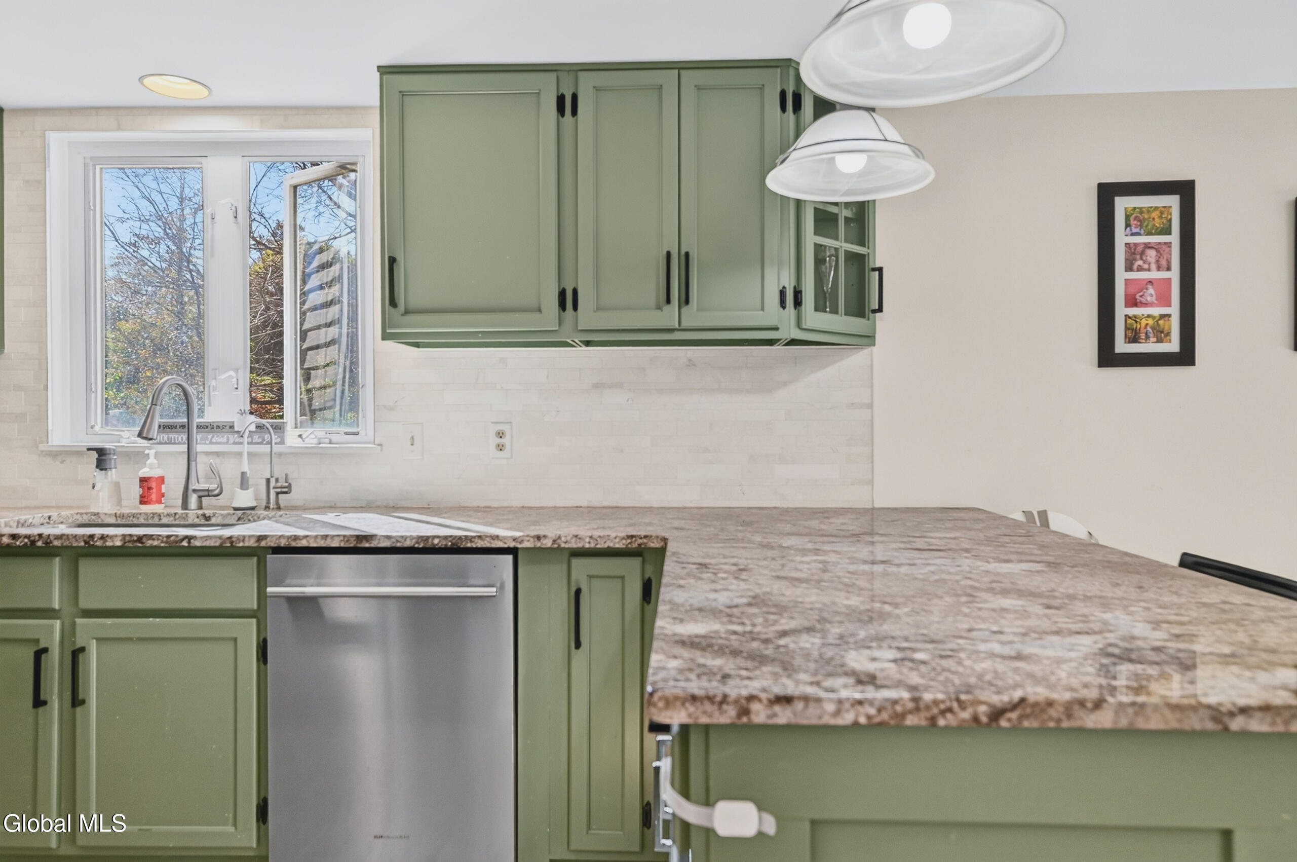 19 Oakhurst Drive Scotia NY 12302