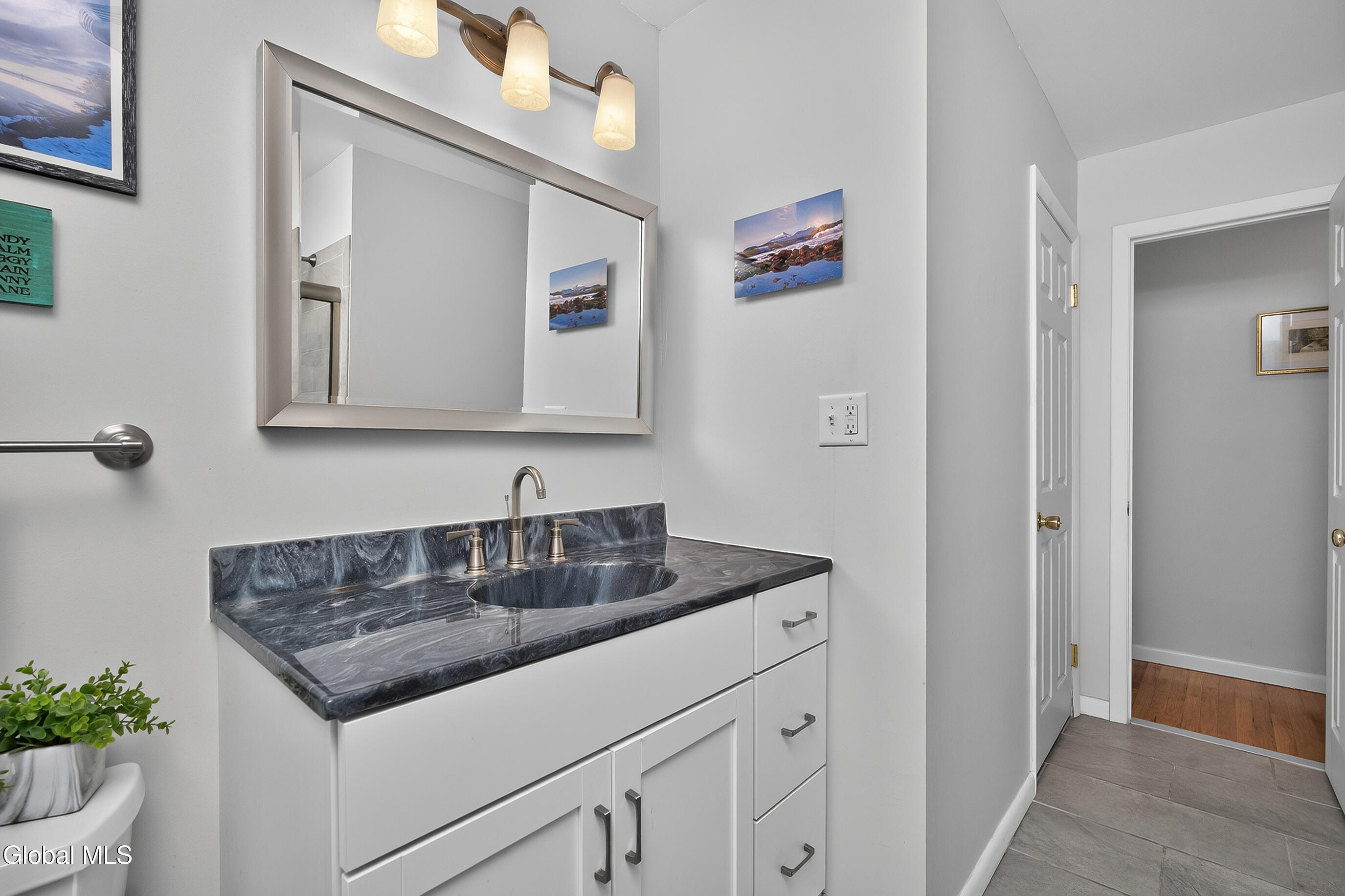 11 Evergreen Drive Voorheesville NY 12186