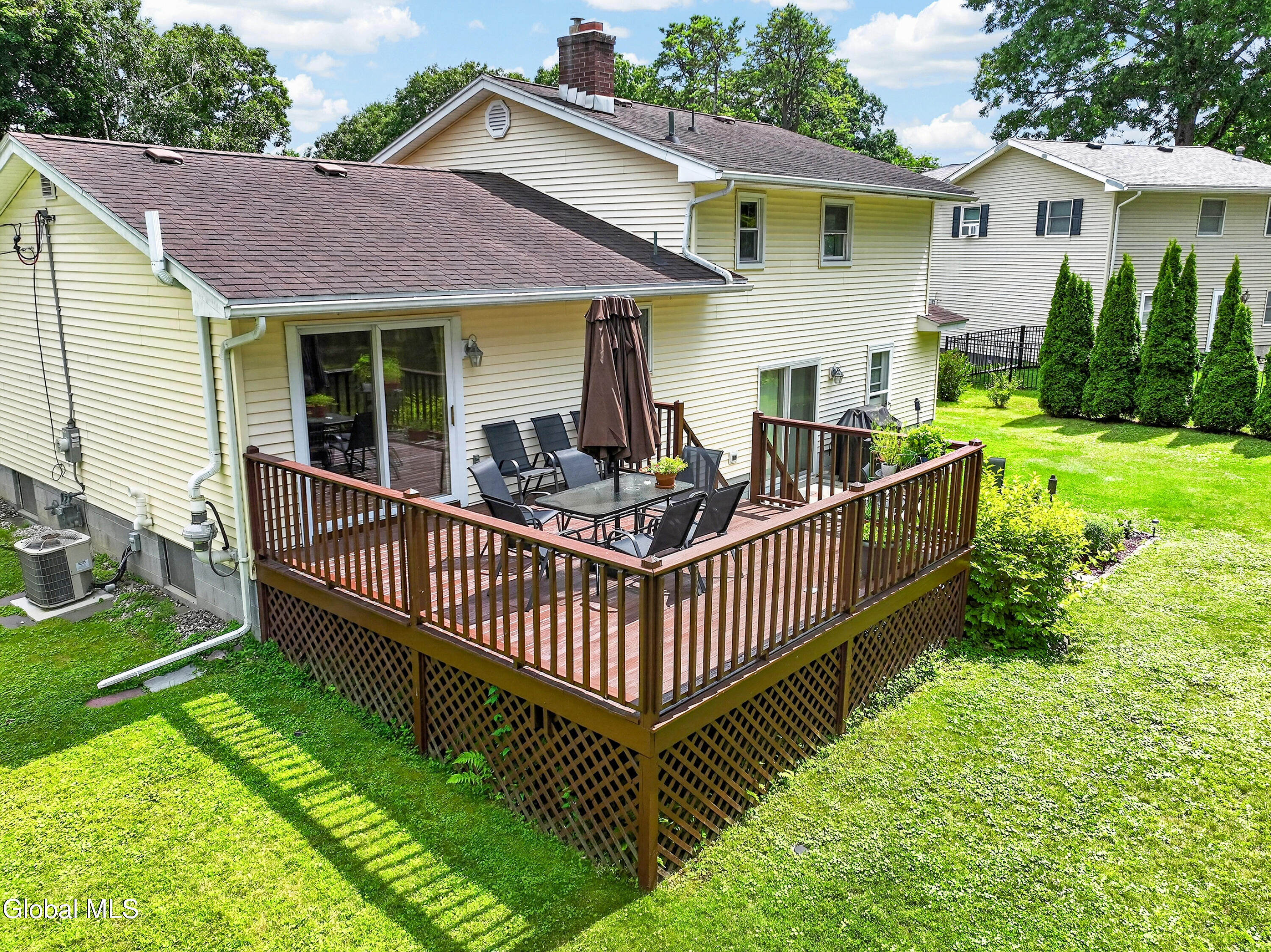 11 Evergreen Drive Voorheesville NY 12186