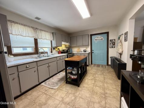 7 Dudley Street Glens Falls NY 12801