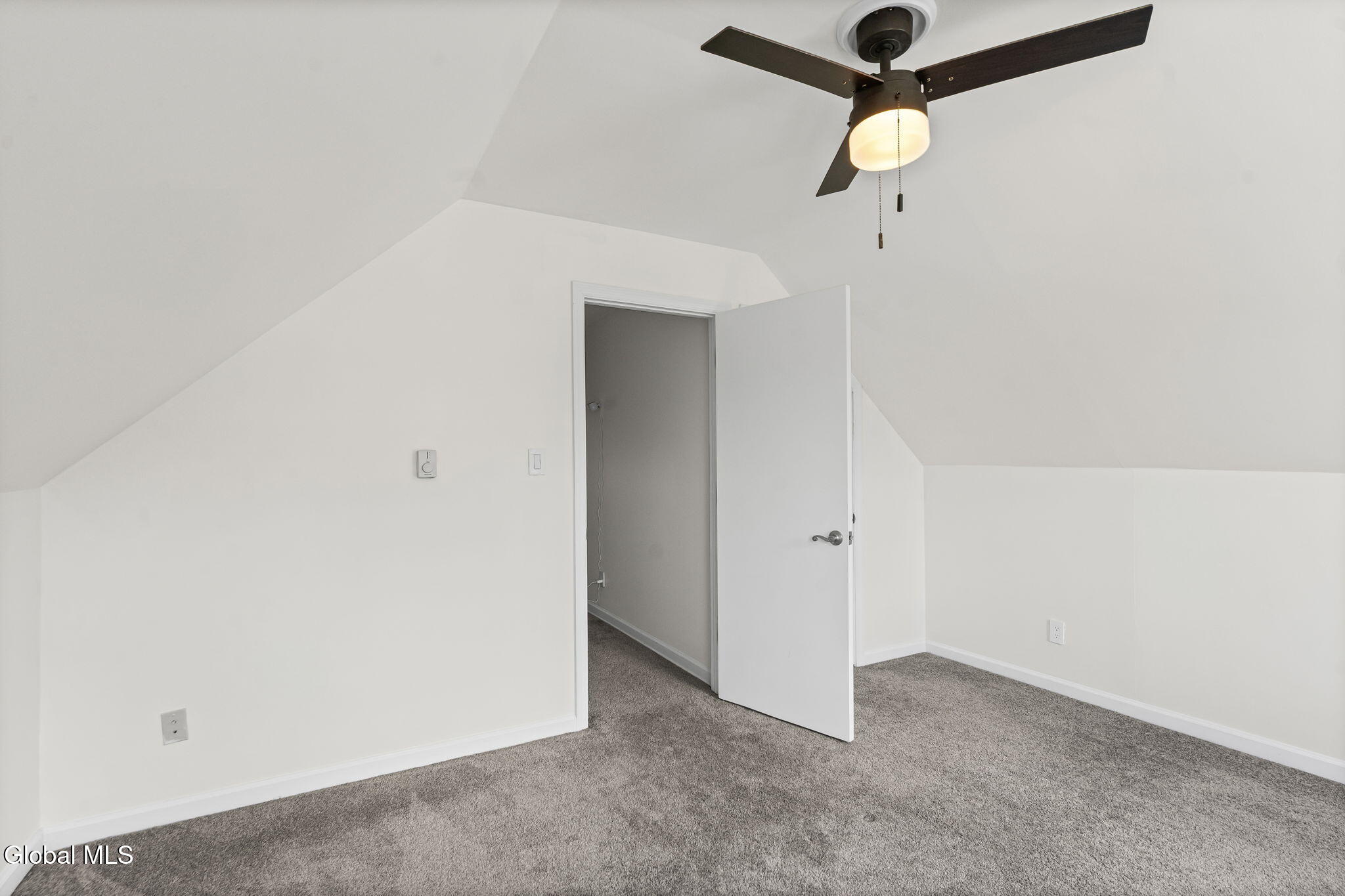 4 W Avenue B Rensselaer NY 12144