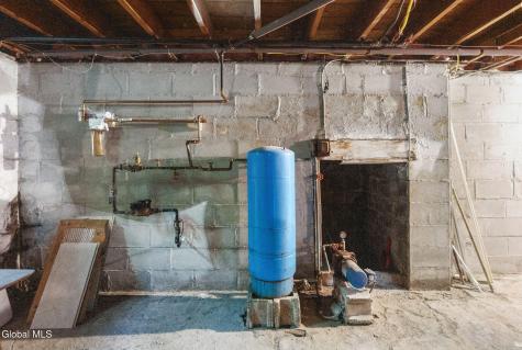 4 W Avenue B Rensselaer NY 12144