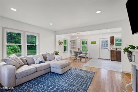 4 W Avenue B Rensselaer NY 12144