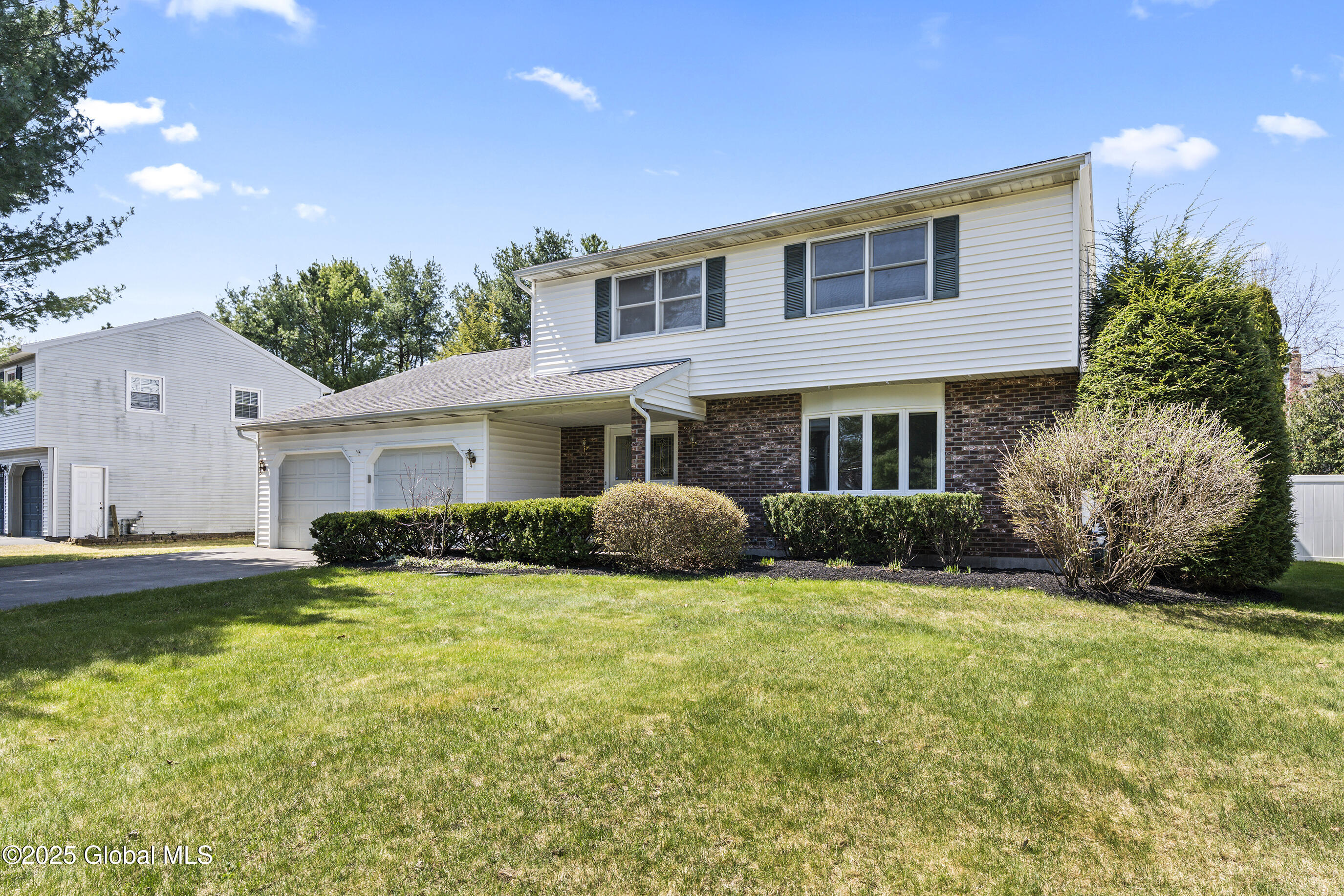 42 Woodridge Street Albany NY 12203